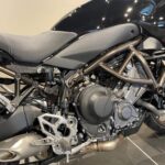 Yamaha Niken GT - engine and chassis right side