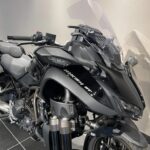 Yamaha Niken GT - from front right close-up