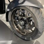 Yamaha Niken GT - front wheel inner side