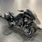 Yamaha Niken GT - from front right
