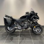 Yamaha Niken GT - Right side 